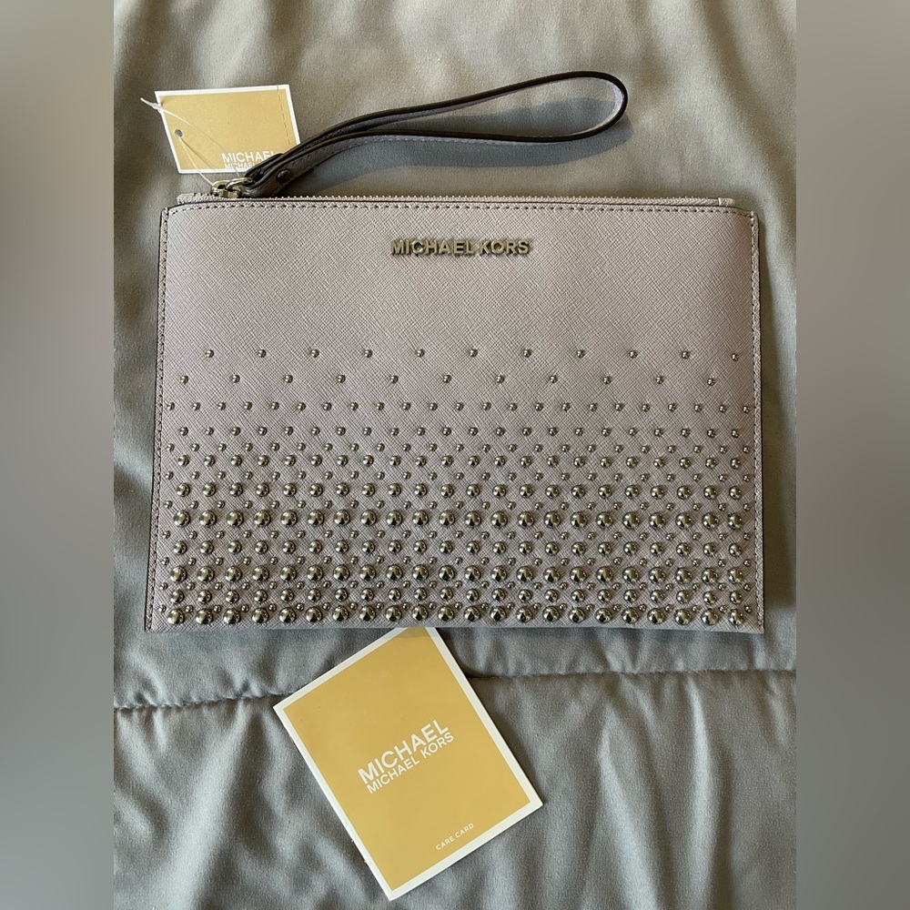 Michael Kors jet set travel XL clutch